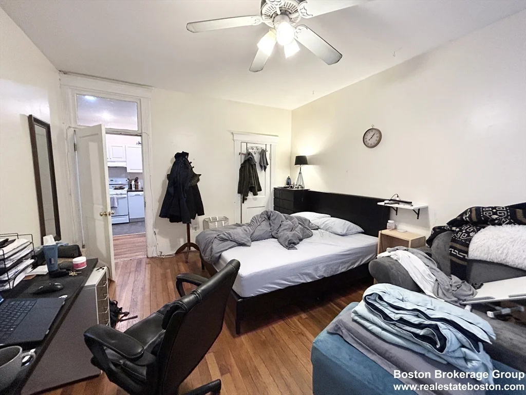 39 Hemenway St, Fenway