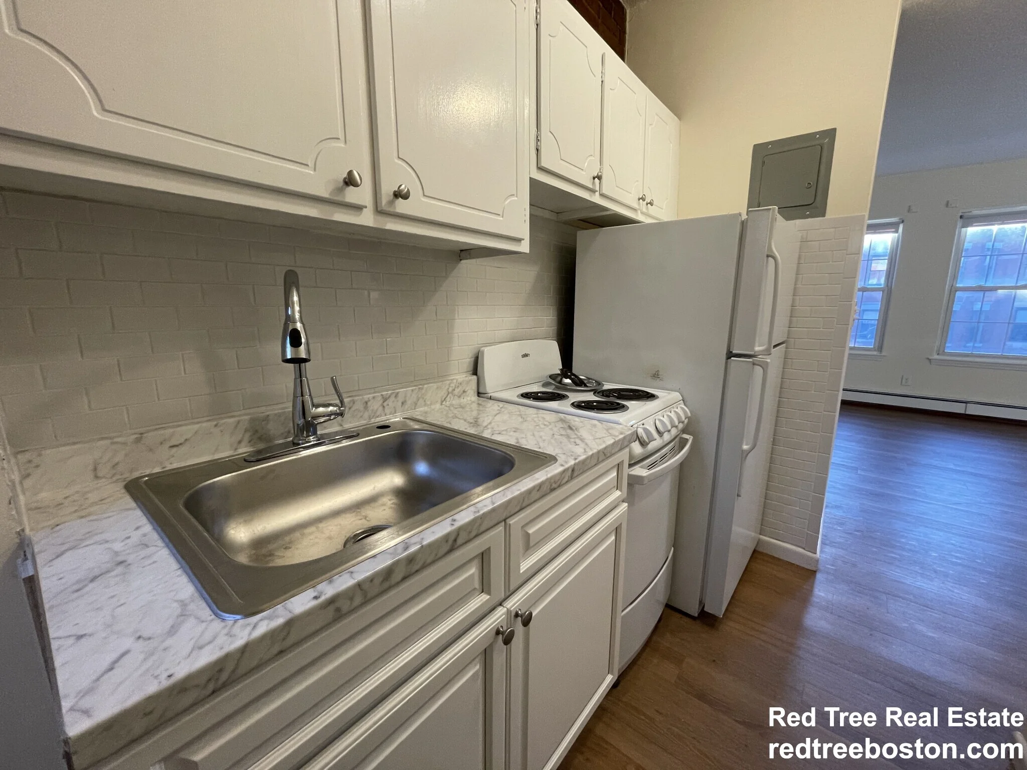 78 South Huntington Ave, Jamaica Plain