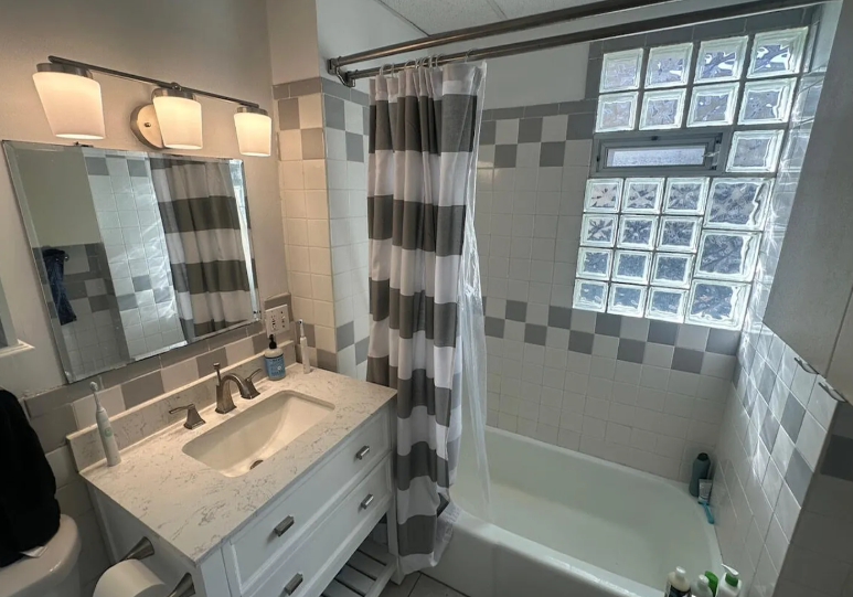 229 Harvard St, The Port