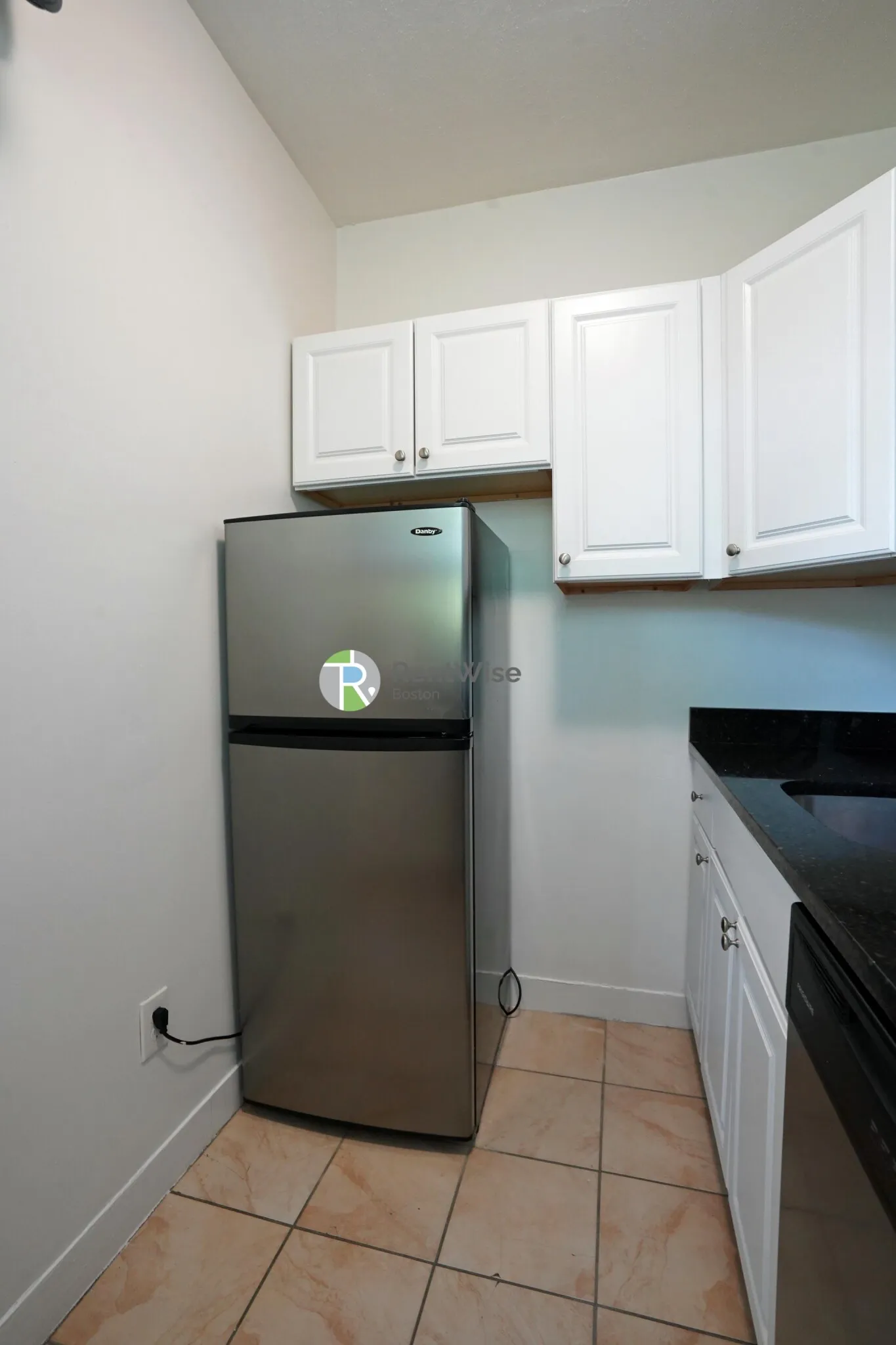 86 Brainerd Rd, Allston