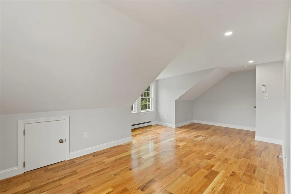 63 Pleasant St, Rowley