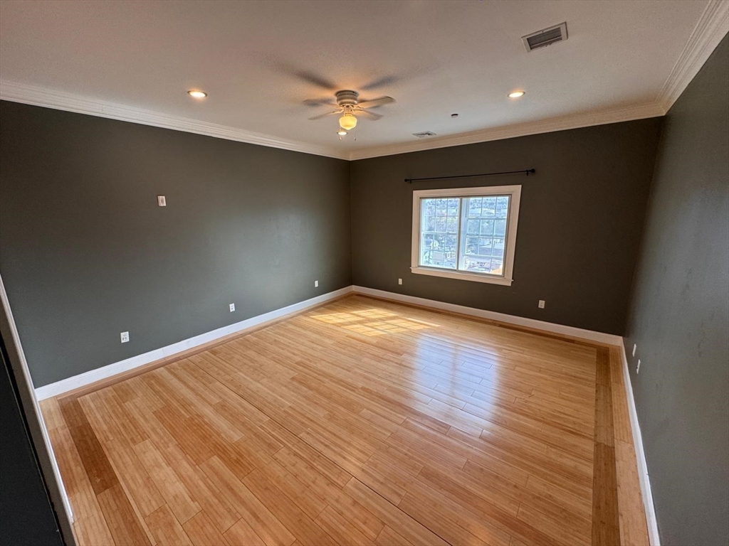 473 Revere Beach Pkwy, Revere