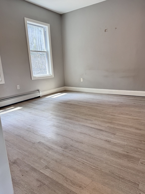 286 Kimball St, Fitchburg