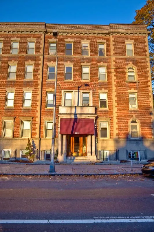 1616 Massachusetts Ave, Neighborhood Nine