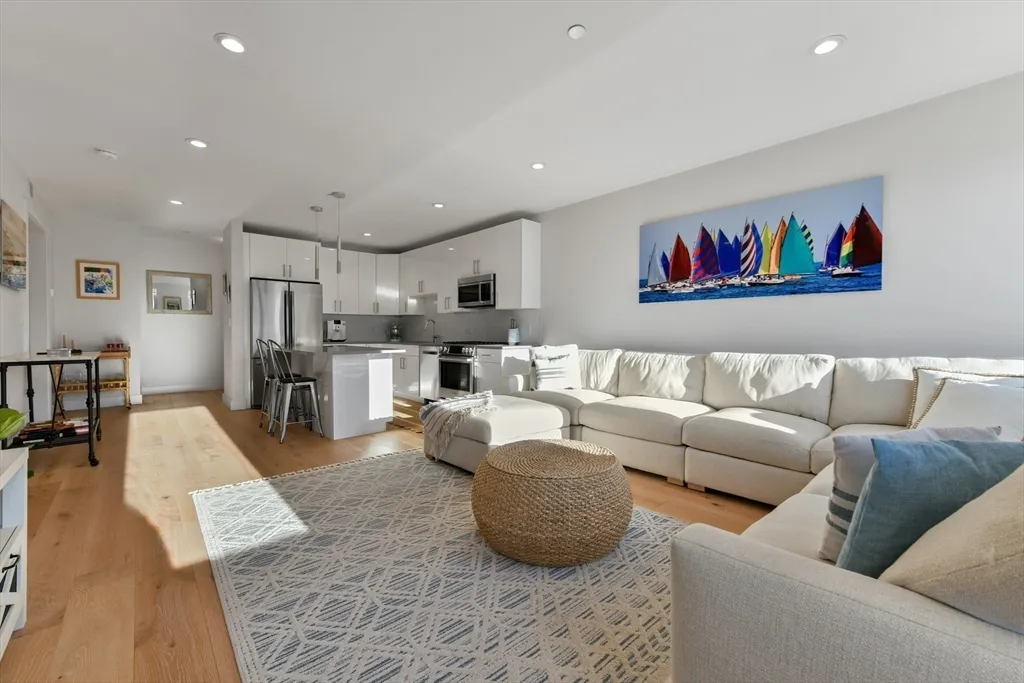 420 West Broadway, South Boston