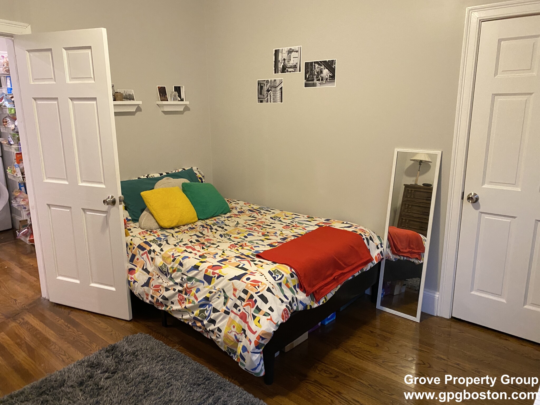 71 Hillside St, Mission Hill