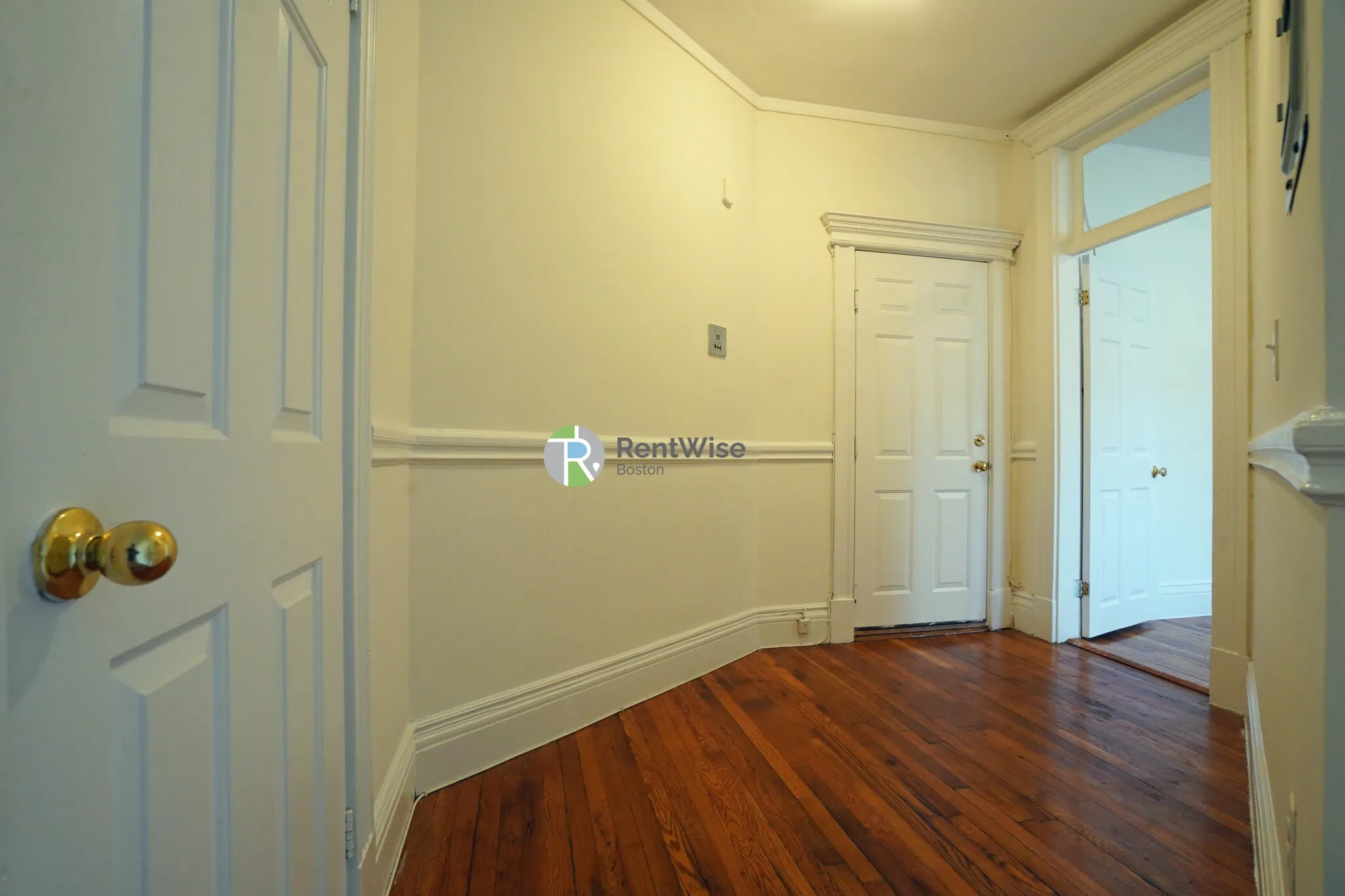 1302 Commonwealth Ave, Allston