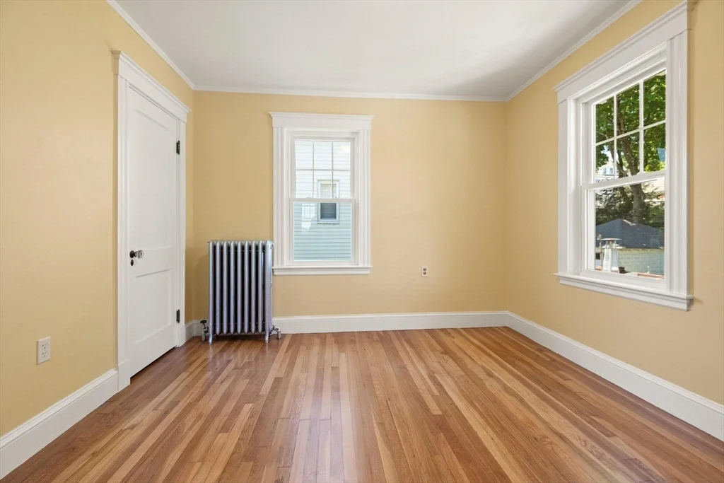 1521 Centre St, West Roxbury