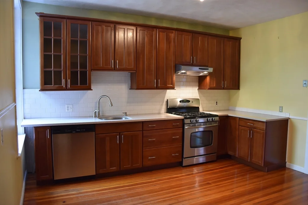 134 Fuller, North Brookline