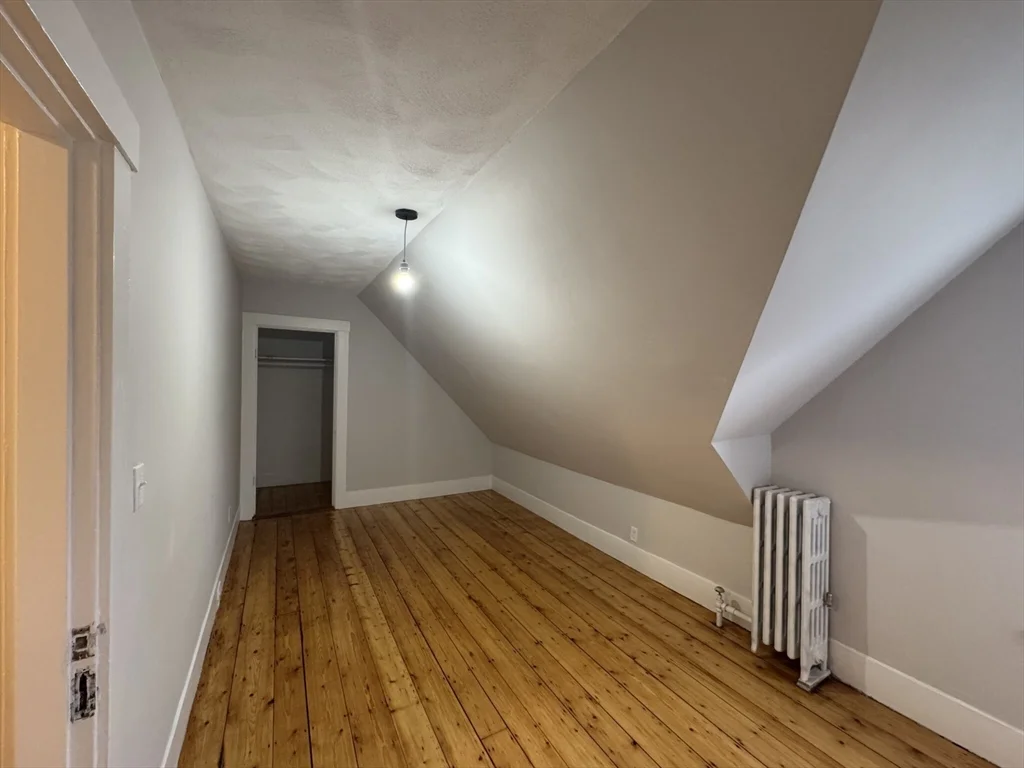 24 Foster St, Brighton