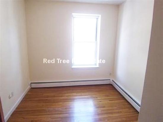 168 North Beacon St, Brighton