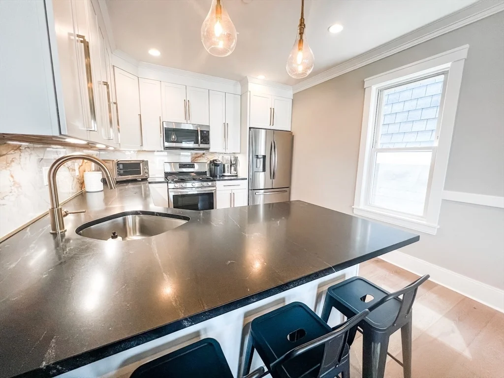 69 Falcon St, East Boston