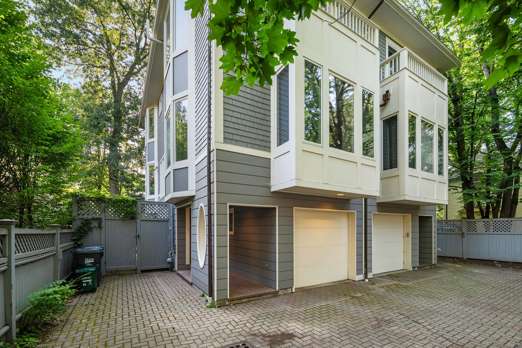 2 Garden Ln, Neighborhood Nine