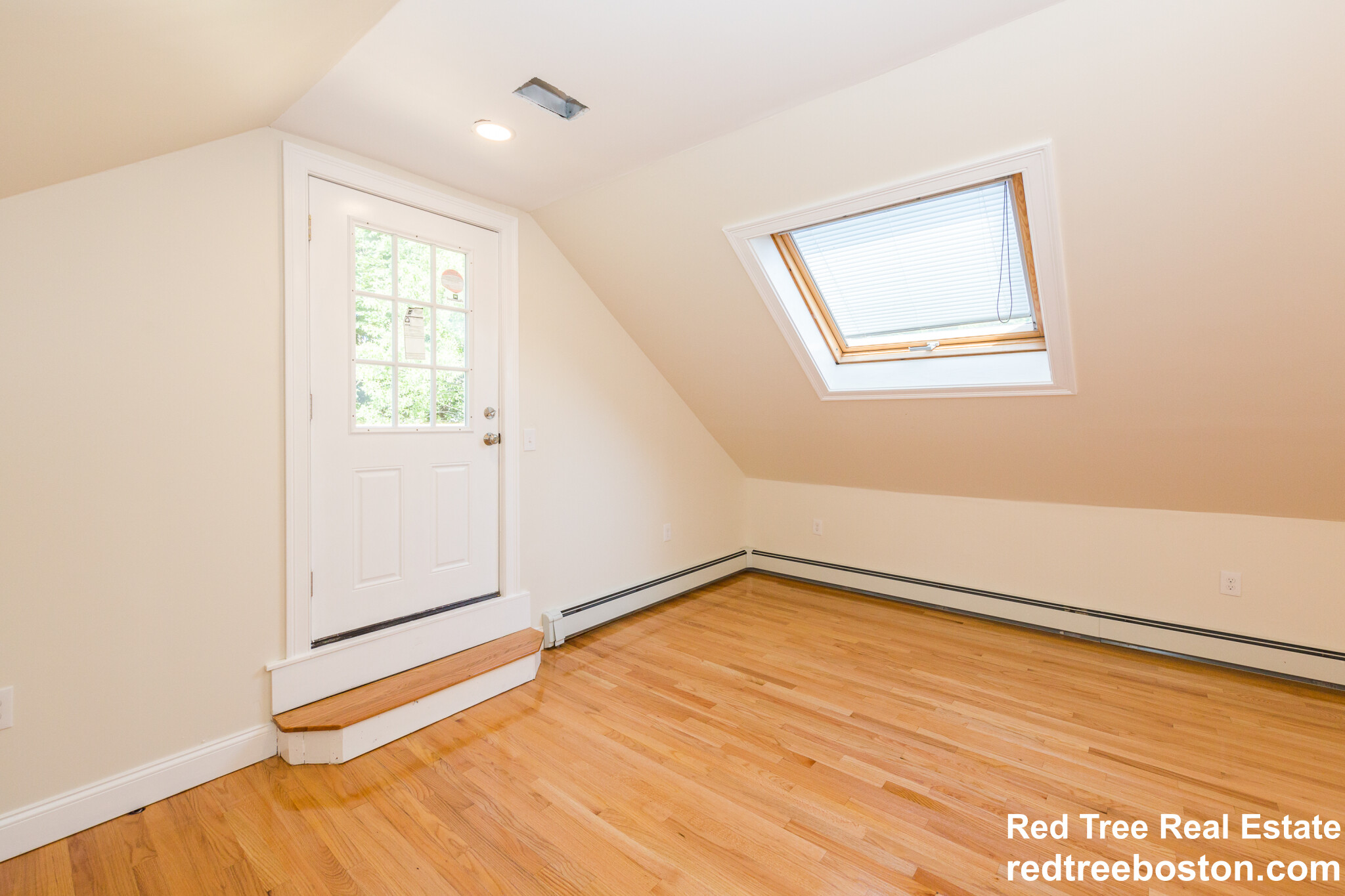 126 Monument St, Tufts University