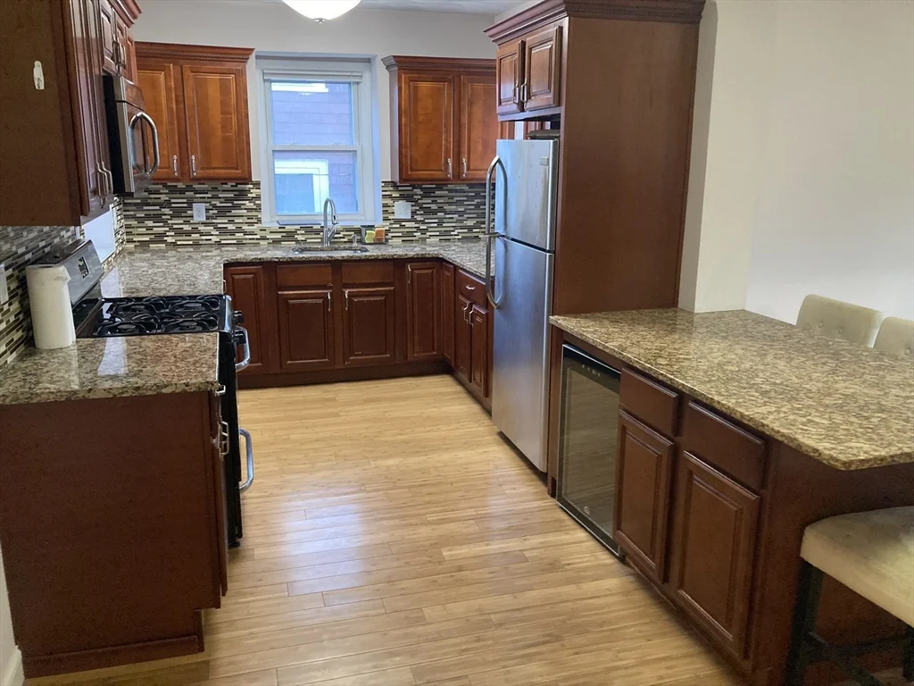 4 Charles St, Winthrop