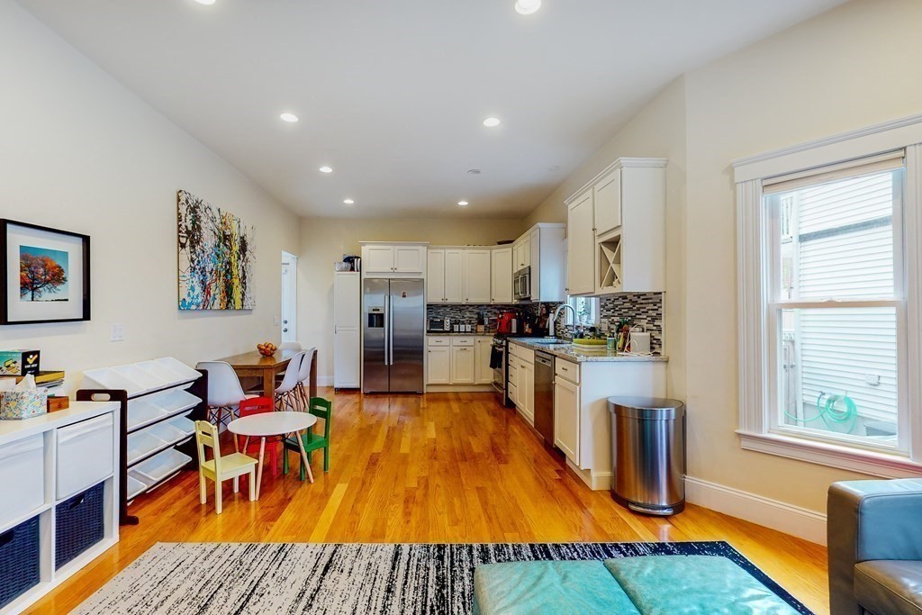 259 Willow Ave, Ball Square