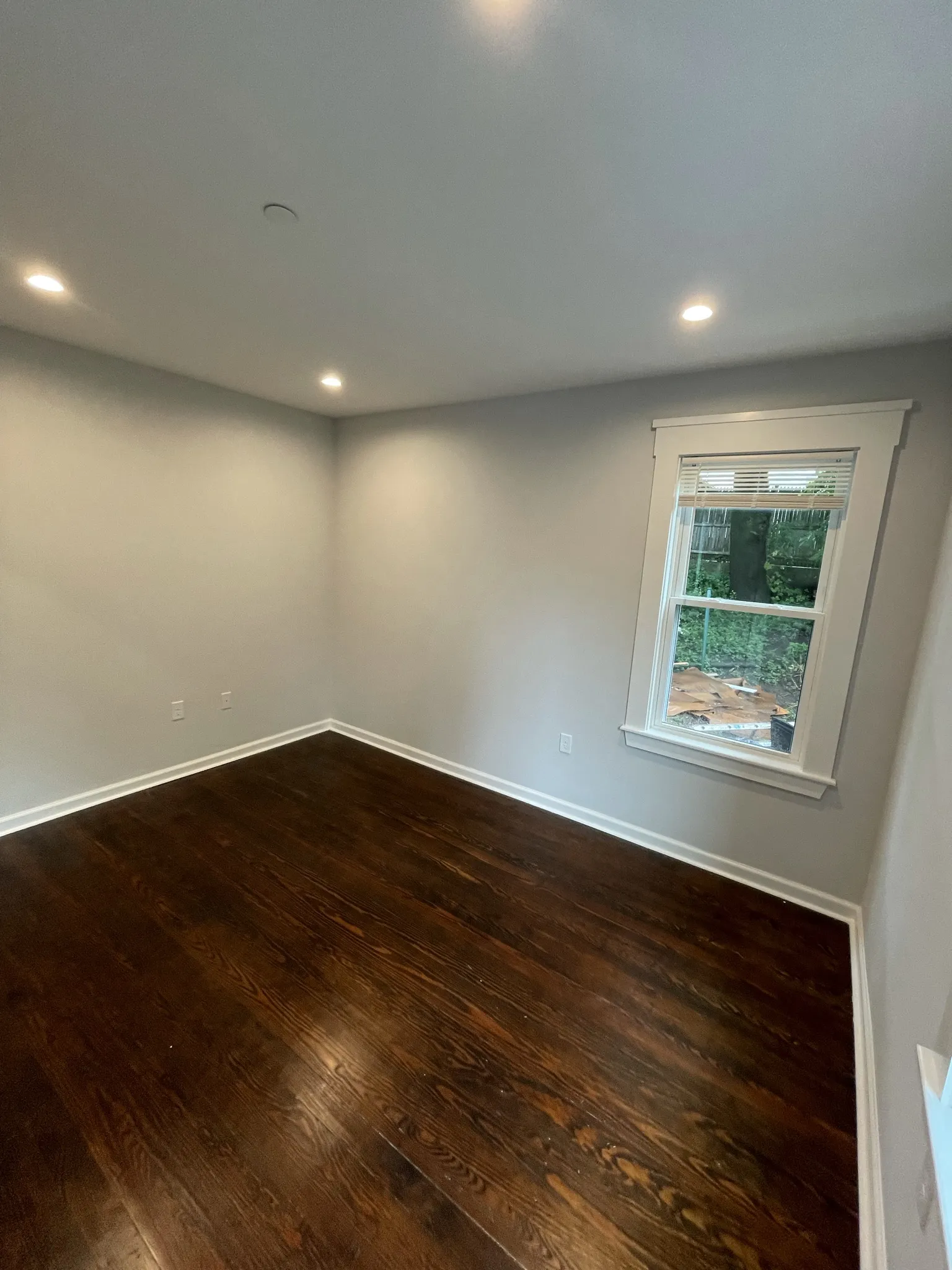 31 Raymond Ave, West Somerville