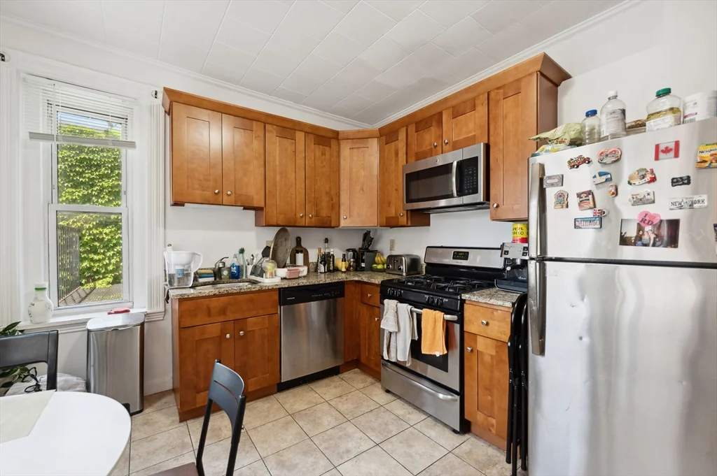 12 Foster St, North End