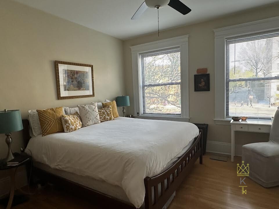 1100 Beacon St, Brookline