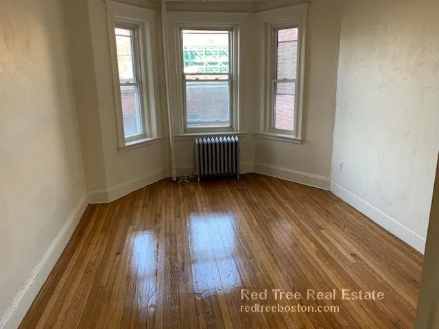 1175 Boylston St, Fenway