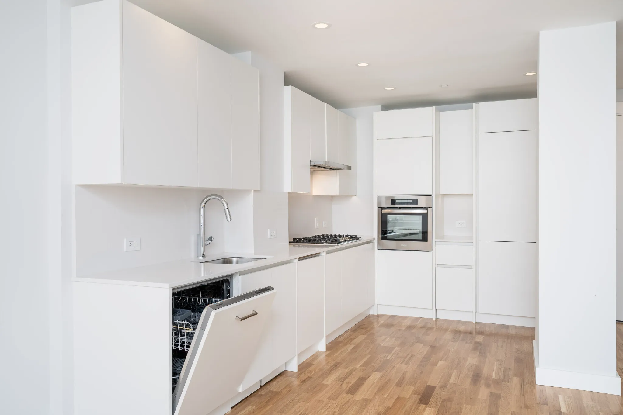 1410 Columbia Rd, South Boston