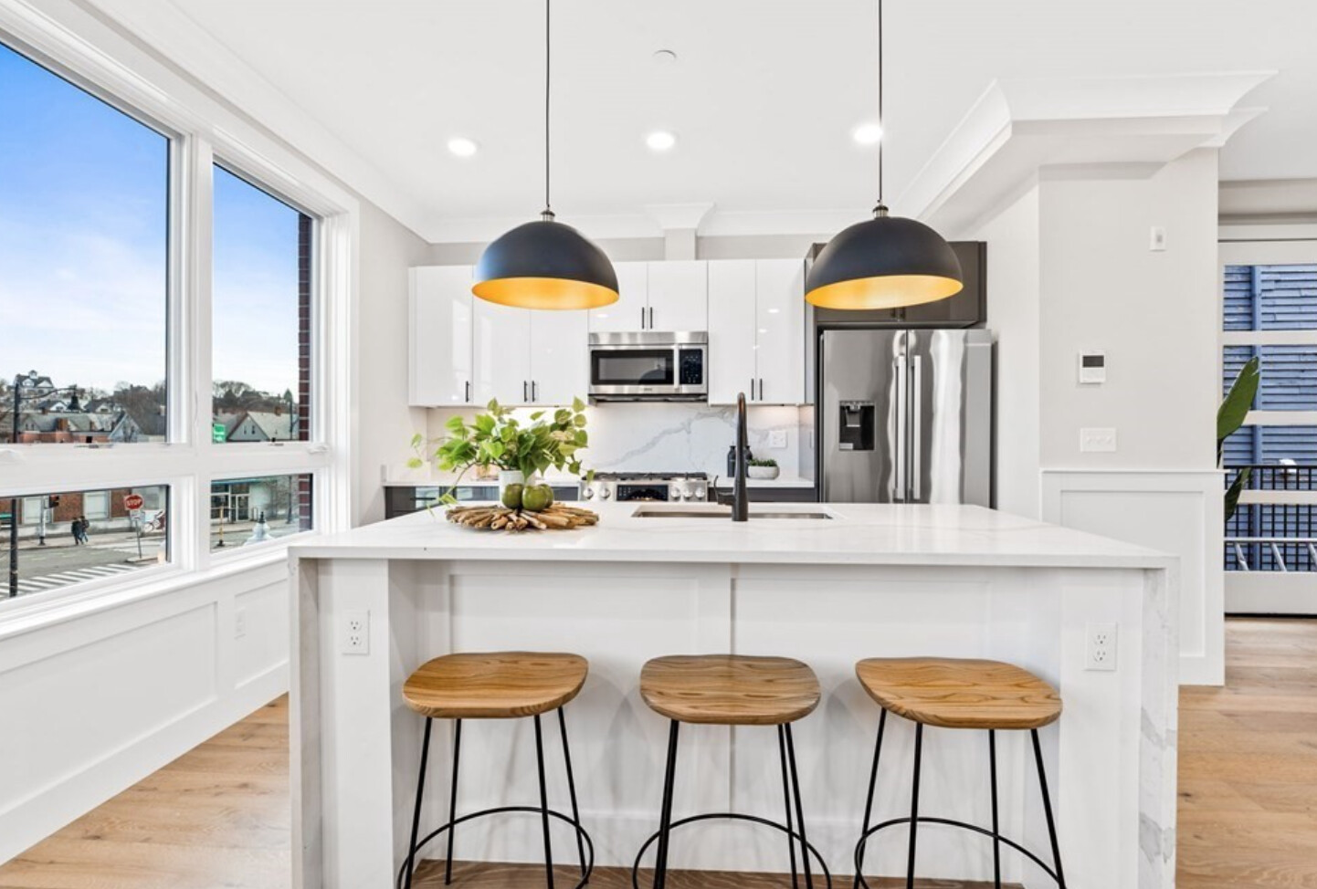 300 Somerville Ave, Ward Two