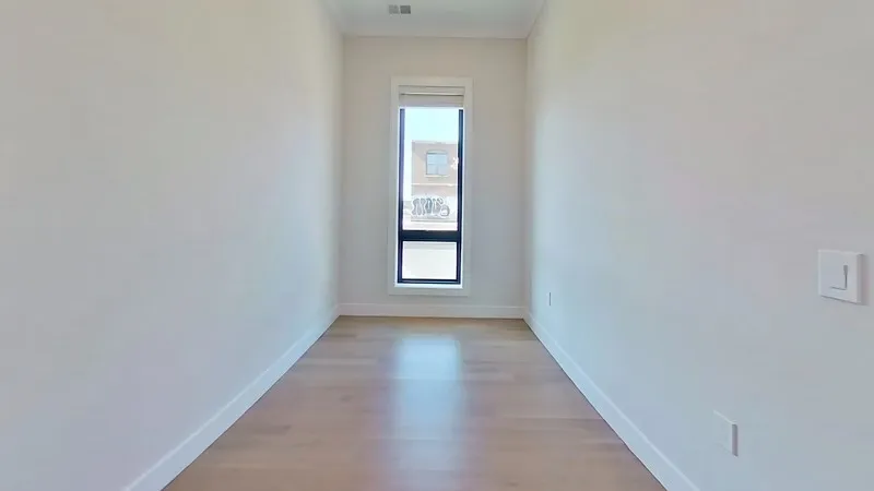 16 Highgate St, Allston