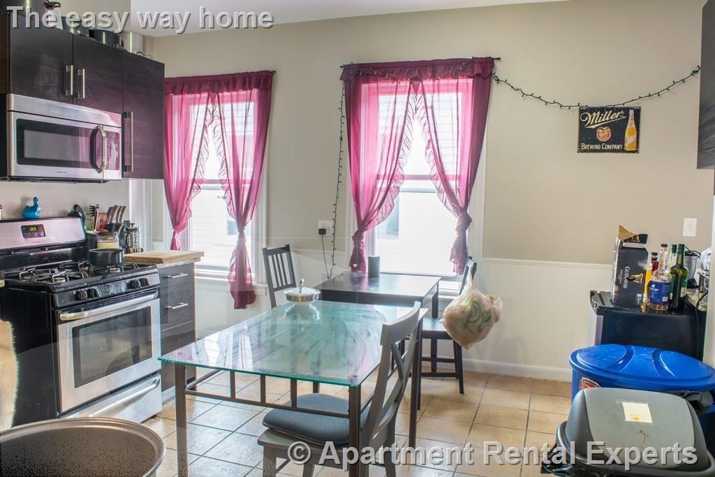 14 Stickney Ave, Winter Hill