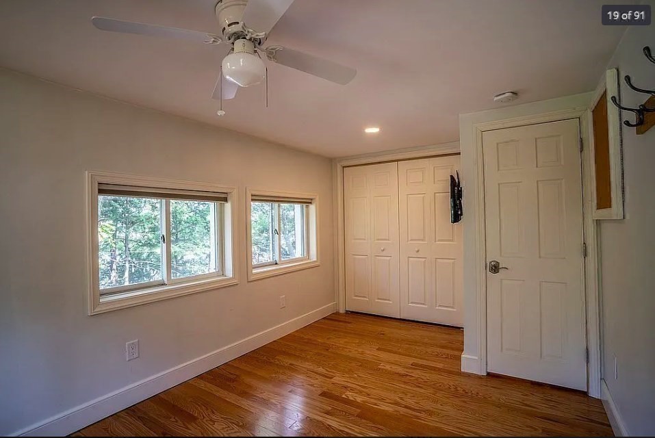 52 Lake Shore Dr S, Westford