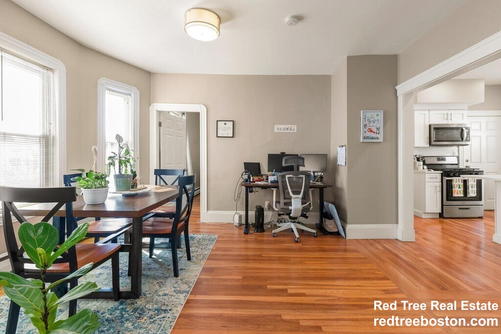 155 Spruce St, Watertown