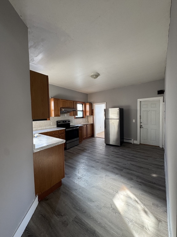 8 Boylston St, Malden