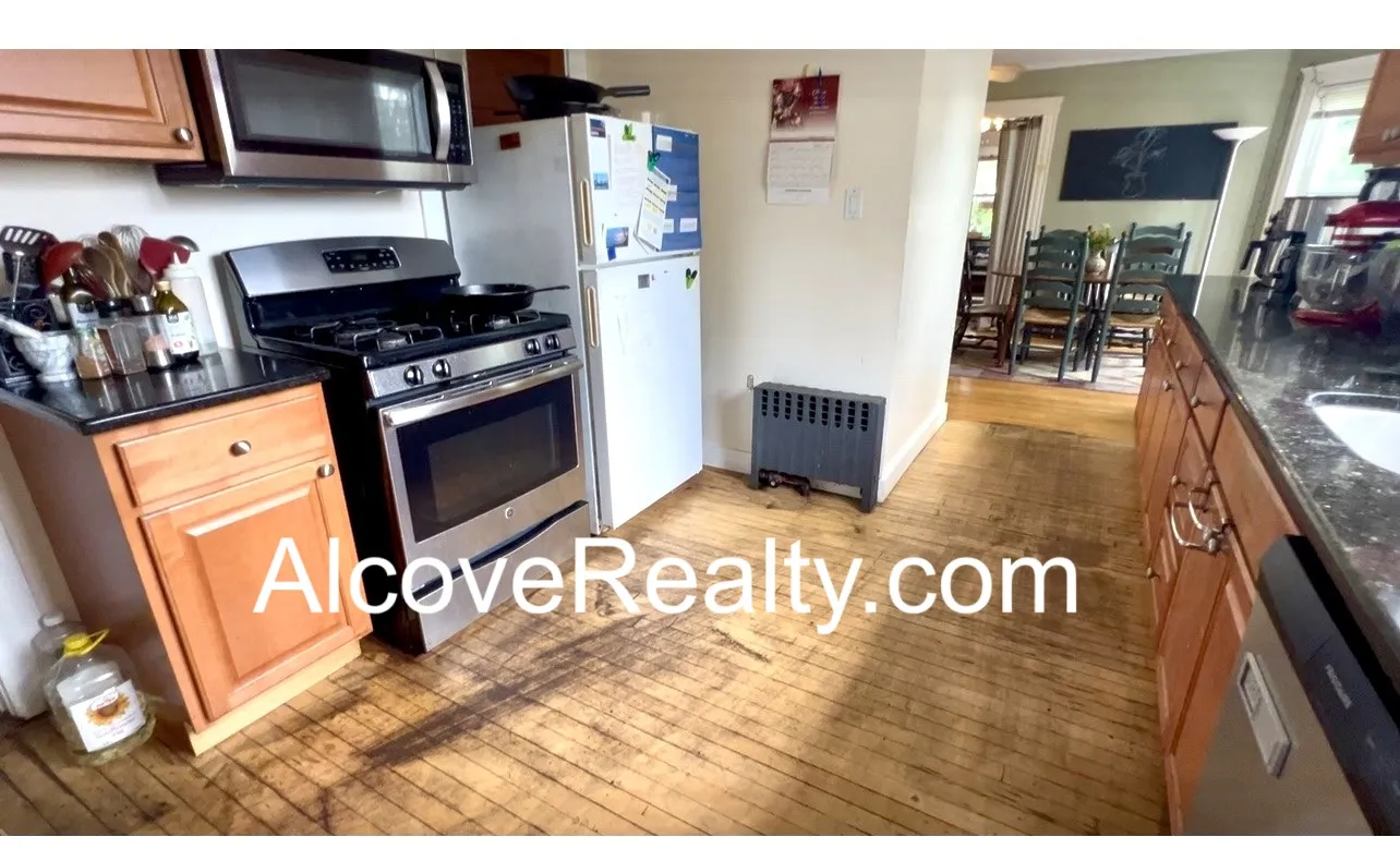 190 North St, West Somerville