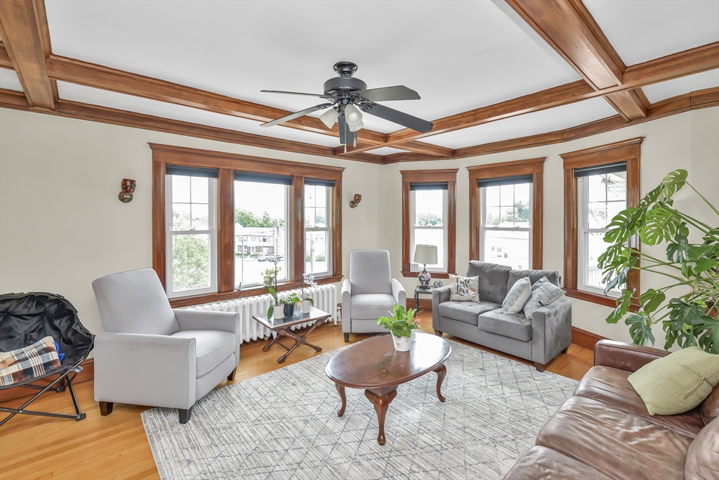 404 Mount Auburn, Watertown