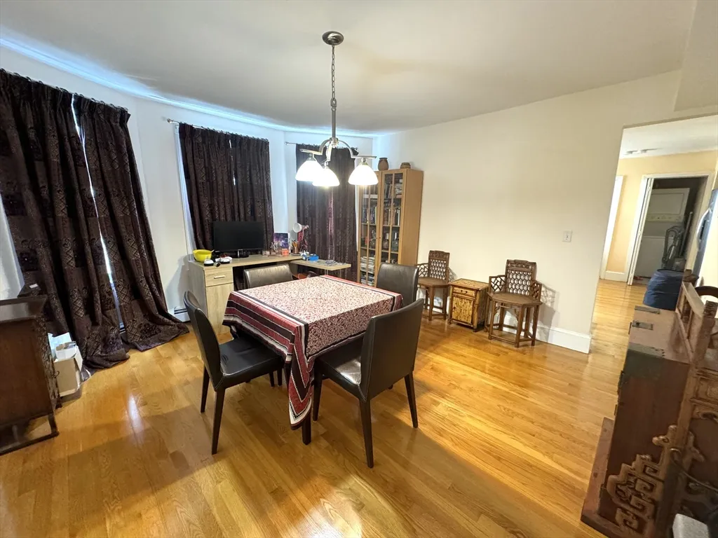 24 Madison Ave, North Cambridge