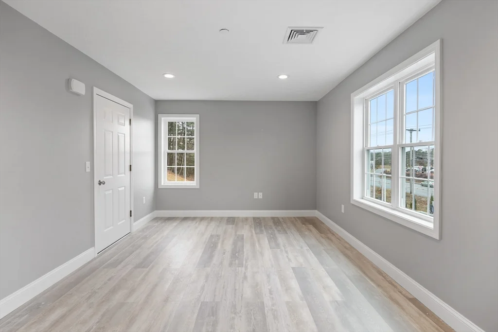 340 Scenic Hwy, Buzzards Bay