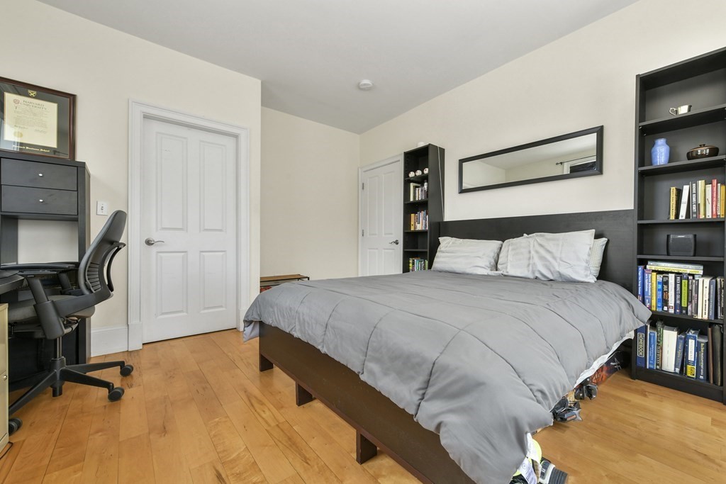 714 East 4th, South Boston