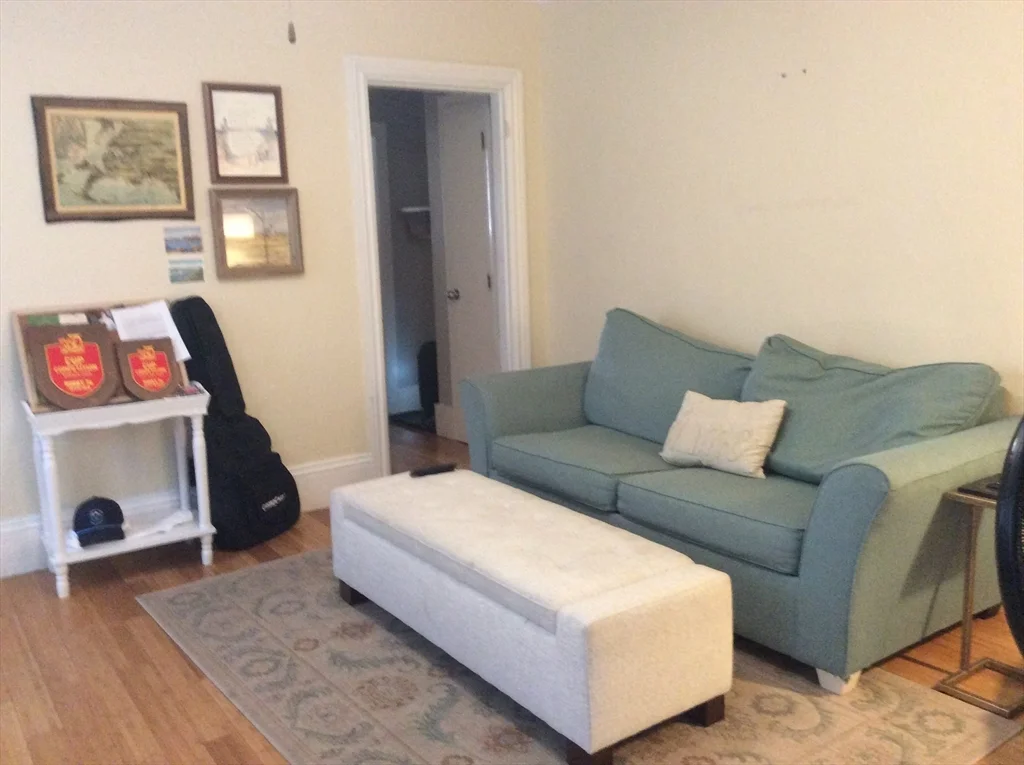 4 Greenleaf St, Newburyport