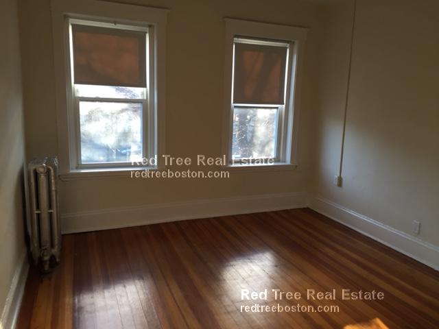 1377 Commonwealth Ave, Allston