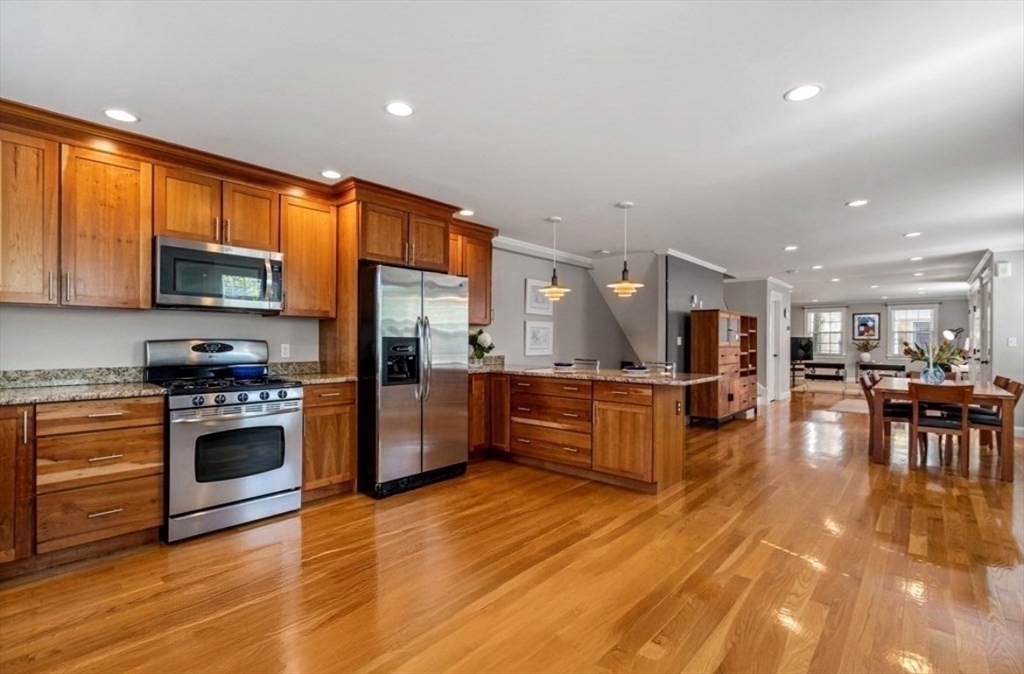 66 Thorndike, East Cambridge