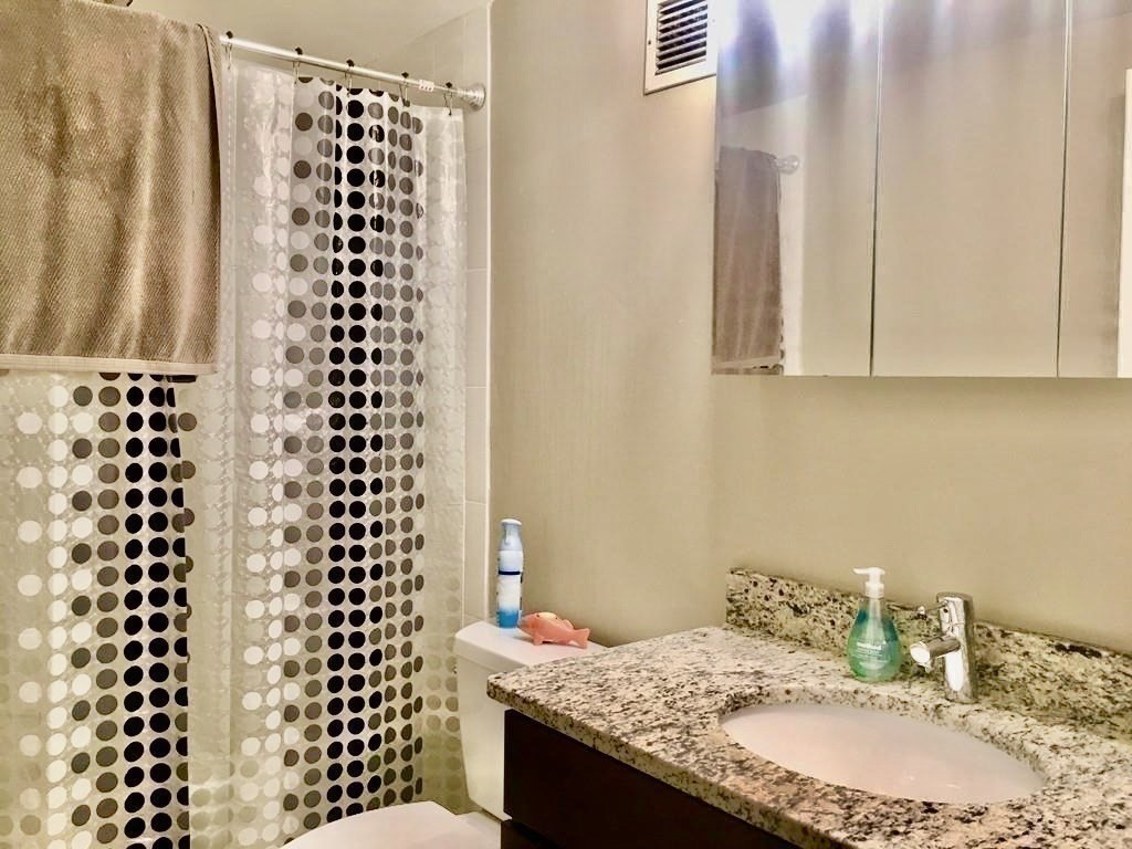 185 Quincy Shore Dr, Quincy