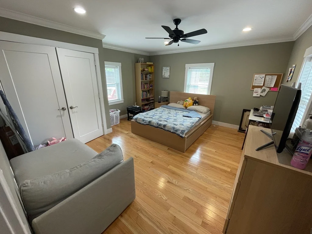 31 Court St, Groton