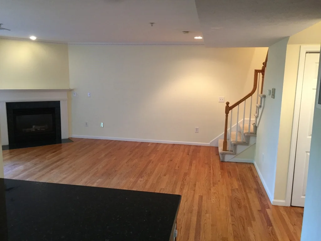 7 Conant Rd, Winchester