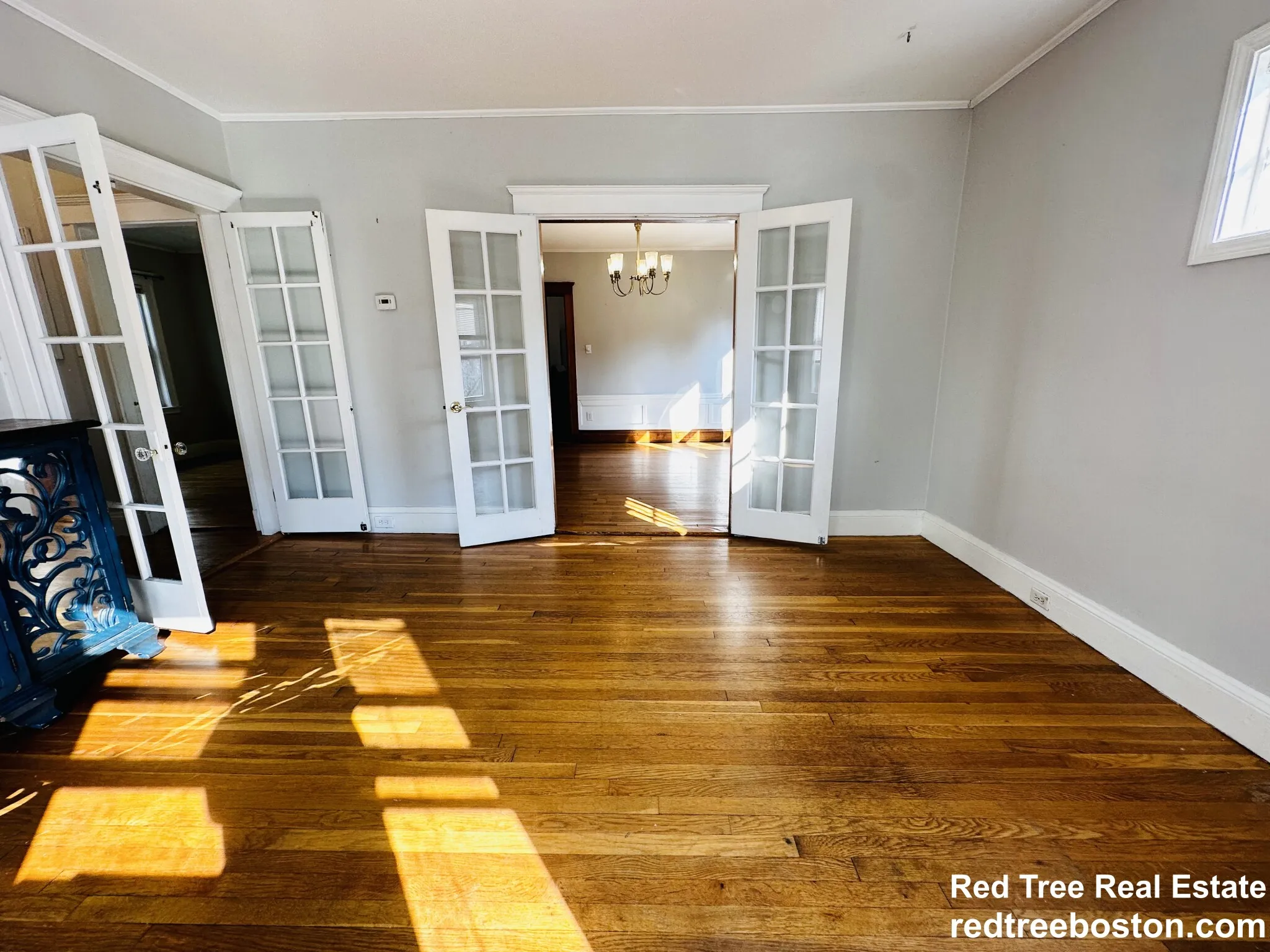 12 Saint Peter St, Jamaica Plain