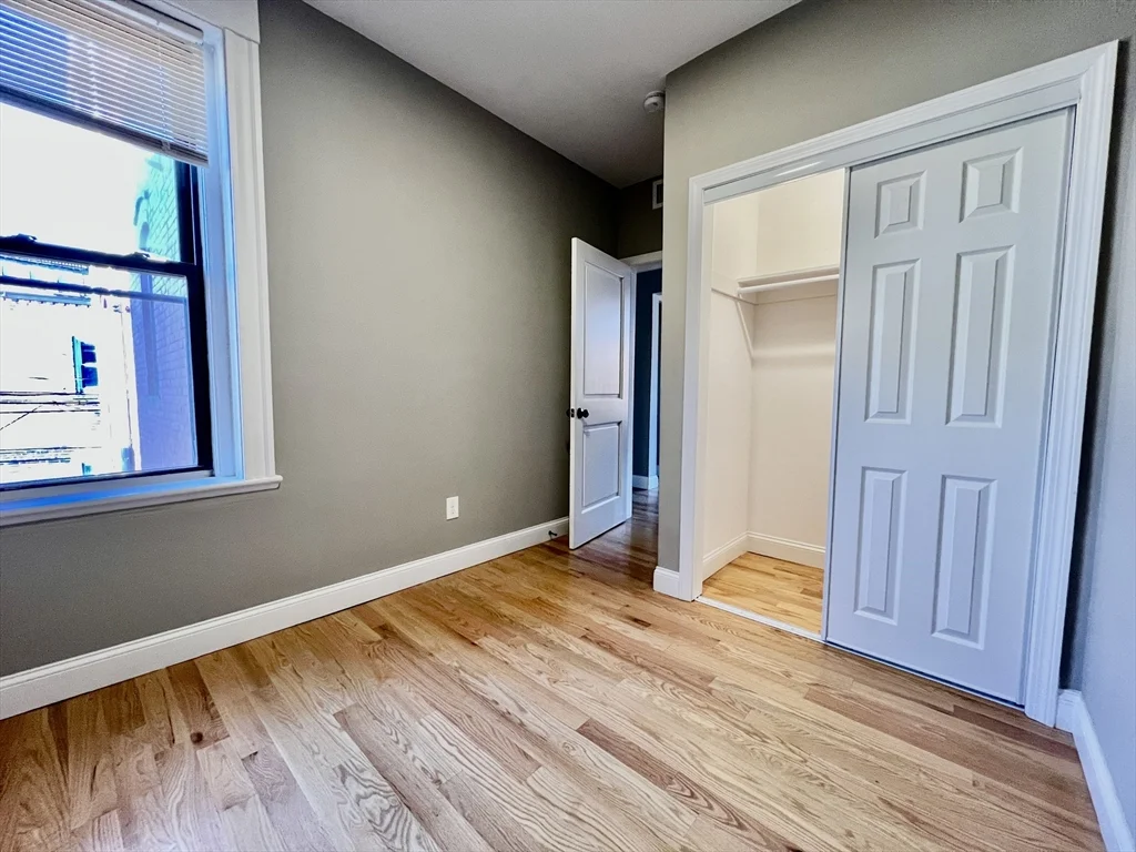 1914 Beacon St, Brighton