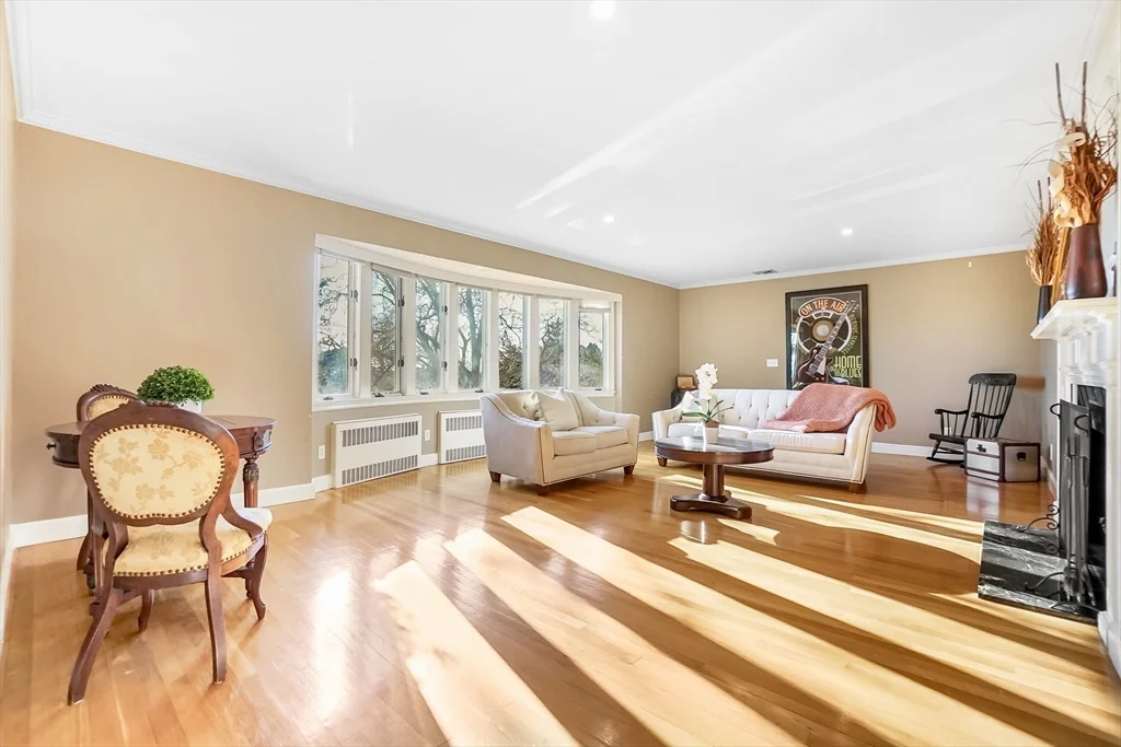 272 Atlantic Ave, Swampscott