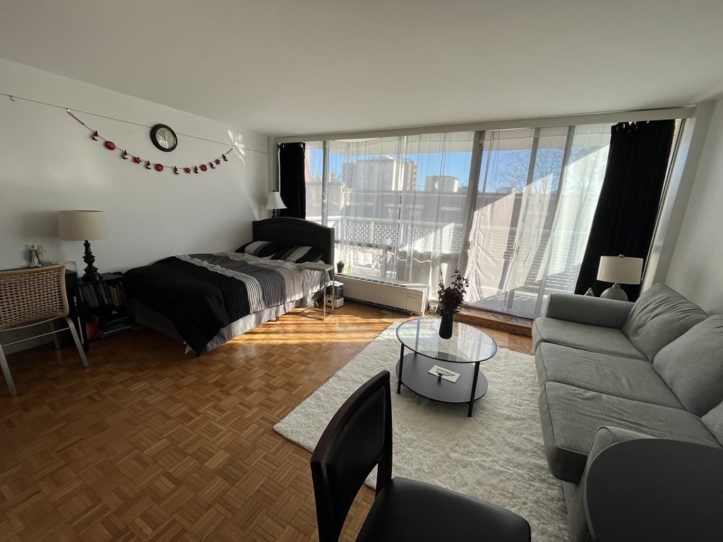 45 Longwood Ave, Coolidge Corner