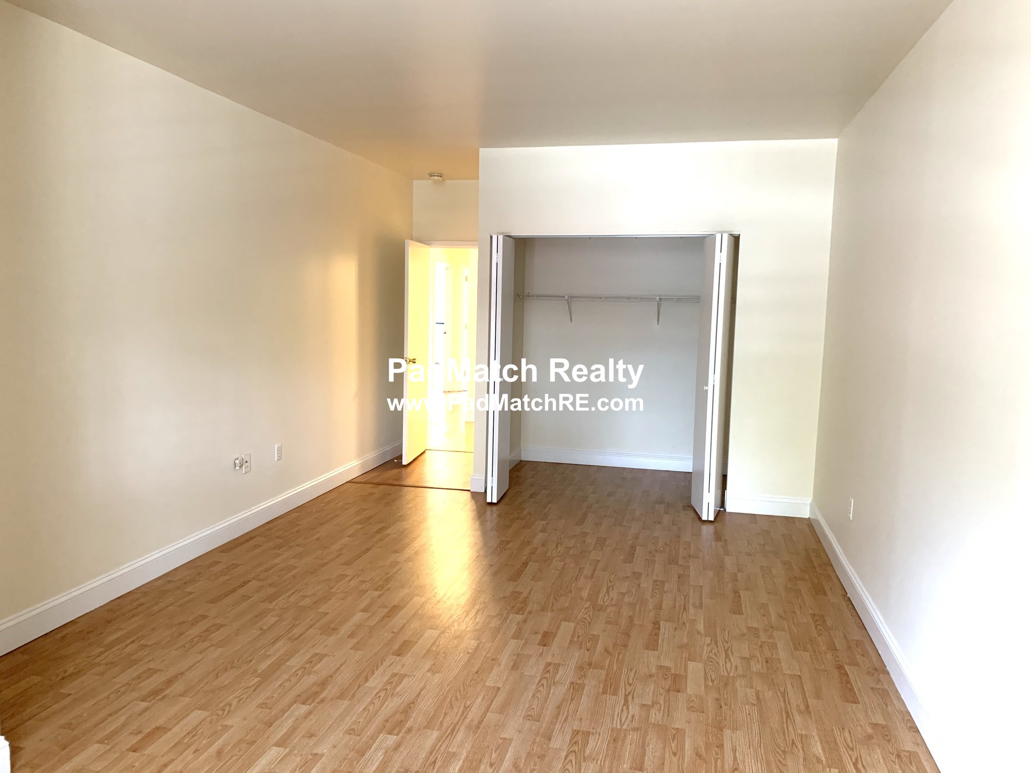 650 Columbus Ave, Roxbury