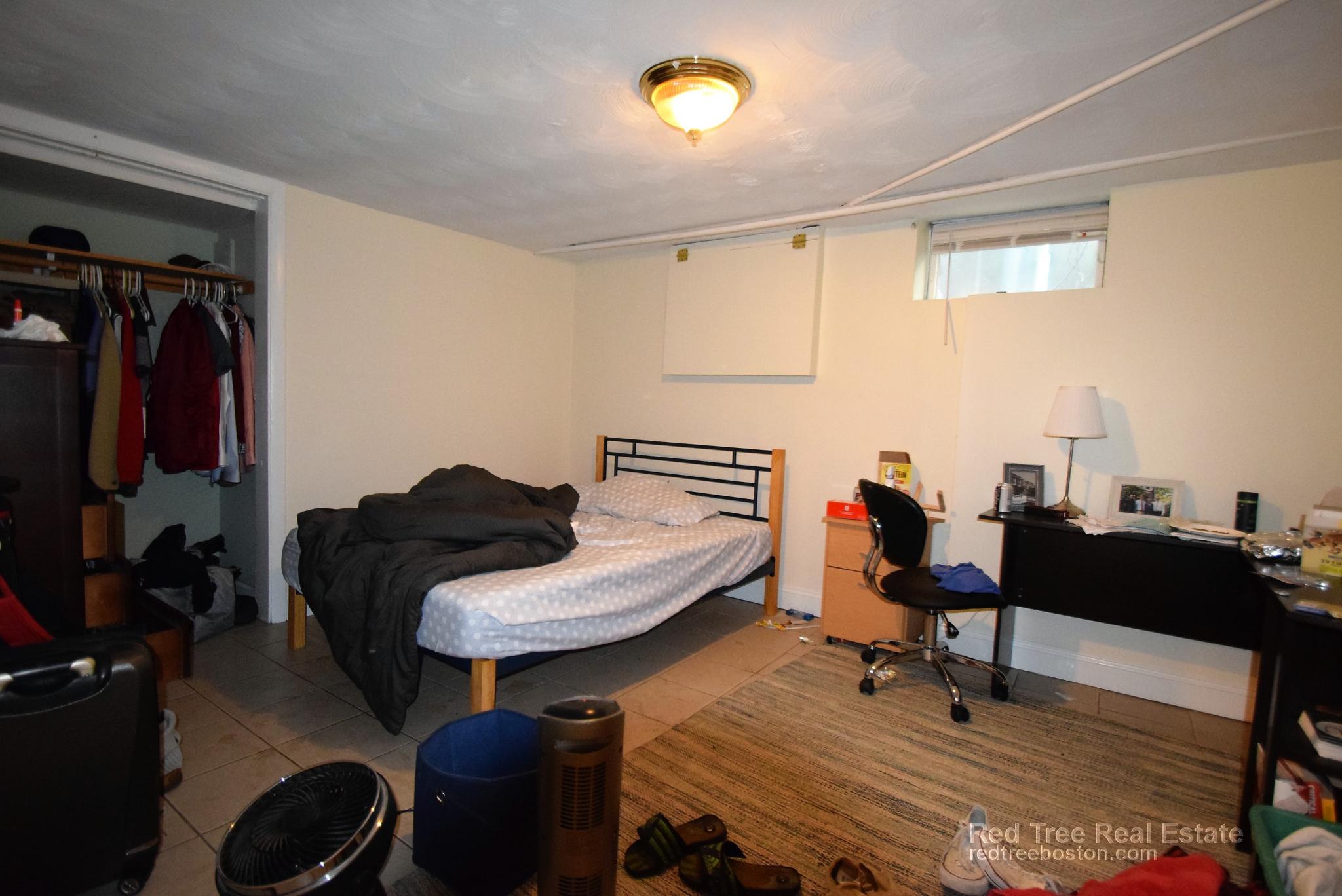 6 bed, 3 bath apartment for rent at 44 Pratt St, Allston — photo 19 of 26