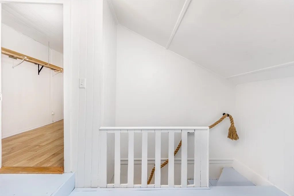 1 Mugford St, Marblehead