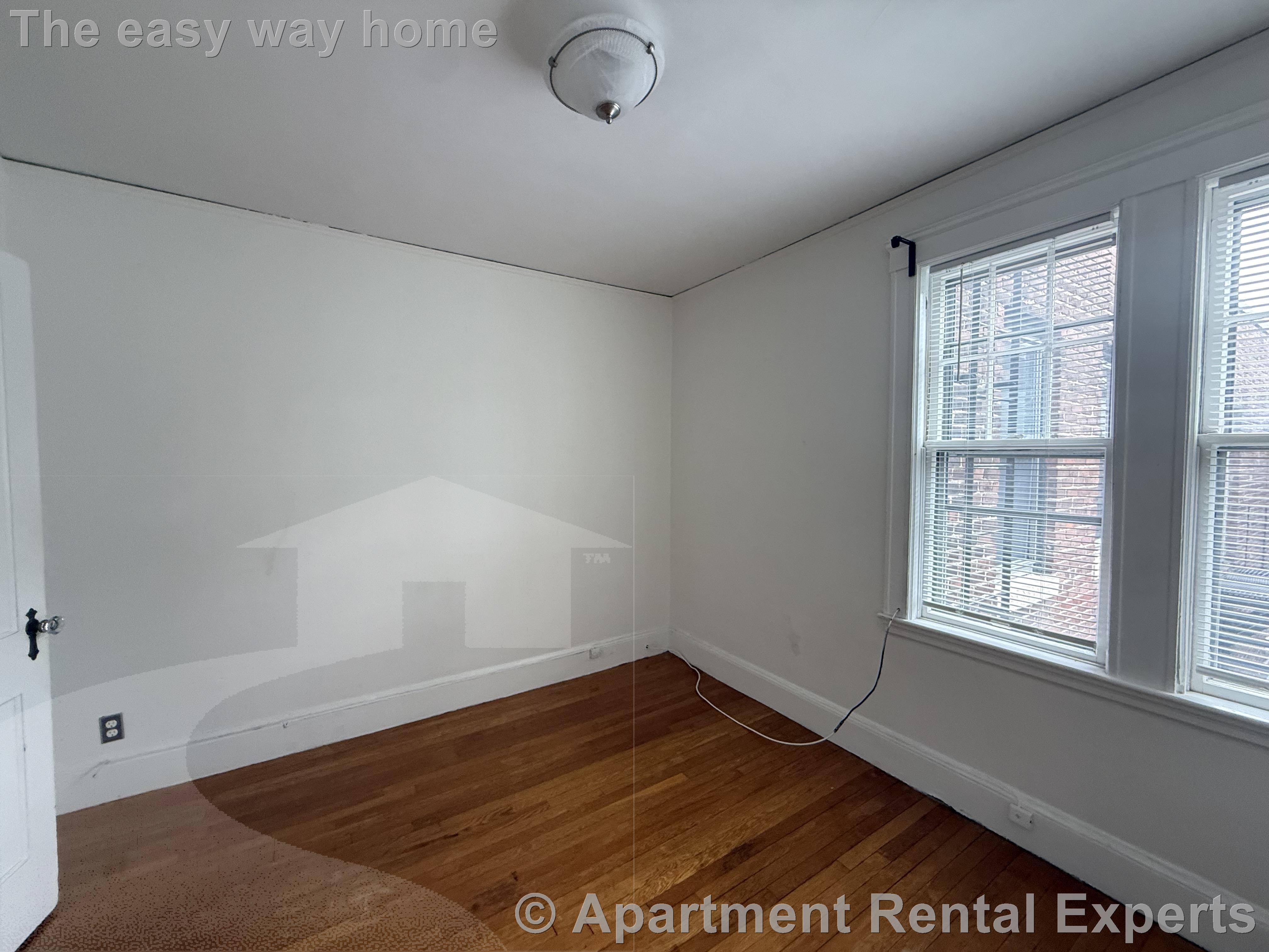 168 Norfolk St, Central Square